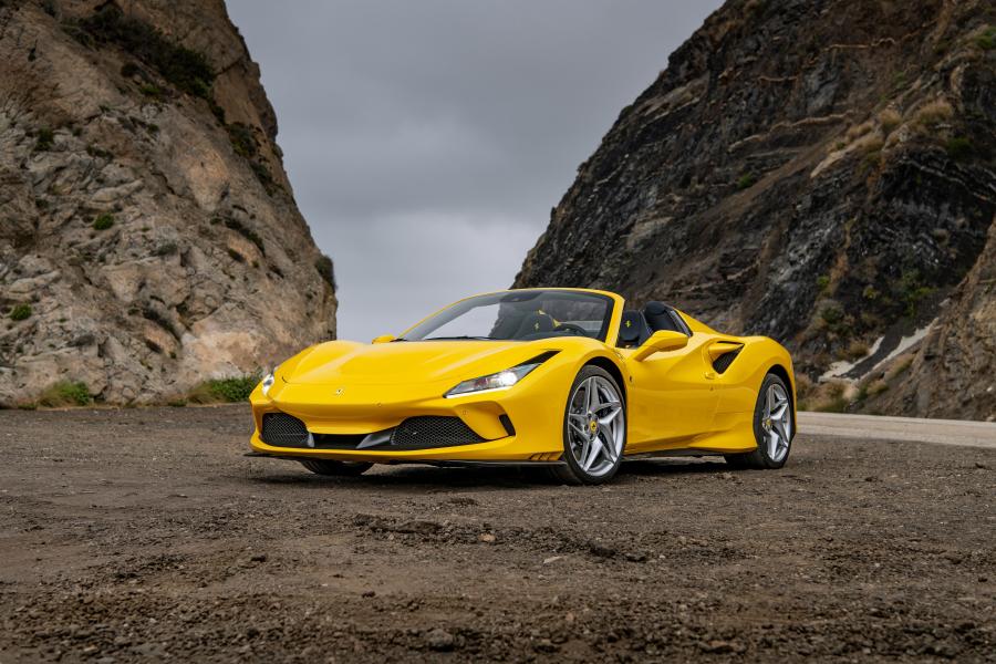  Ferrari F8 Spider 2019 года  (фото 14 из 30)